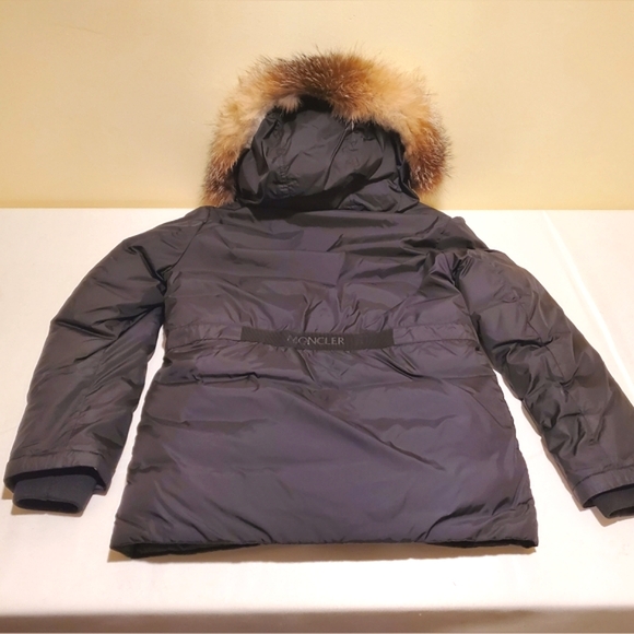 NWT$990 Moncler Kid's Menue Fox Fur Black White Down Puffer Jacket Sz 12A (9-10) - Picture 16 of 16